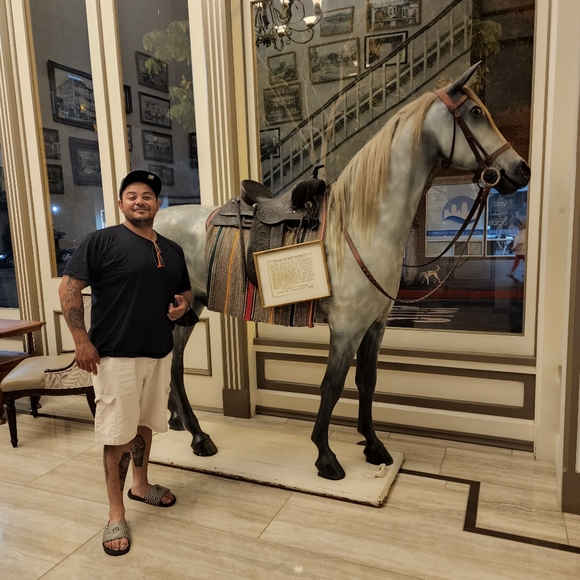 Meet your Posher, Jesse - Picture 5 of 7